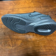 スニーカーの画像