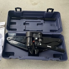 油圧ジャッキの画像