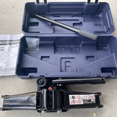 油圧ジャッキの画像