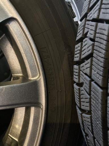 【予定者決定済み】【175/65R15】バリ山スタッドレス付きFANGアルミホイール4本セット
