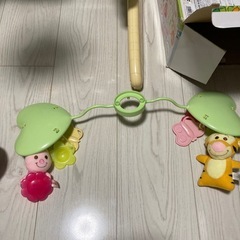 くまのプーさん6WAYジムにへんしんメリーの画像