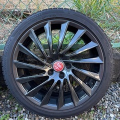 アルファロメオ　ジュリエッタ　純正ホイールとスタッドレスの画像