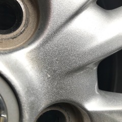 傷小　日産純正14インチアルミ　1本の画像
