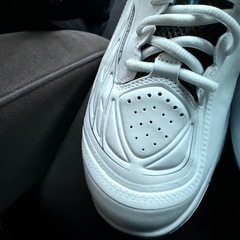 ミズノ　バドミントンシューズ
の画像