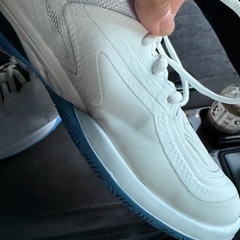 ミズノ　バドミントンシューズ
の画像