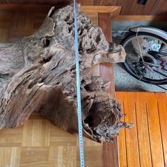 切り株　オブジェ　花台の画像