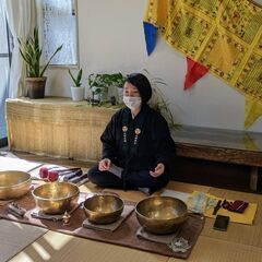 12月瞑想会〜てらすははは〜　瞑想　呼吸法　シンギングボウル　般若心経　解放　自由　平和　祈り　感謝の画像