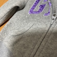 ベビーギャップ　フリースパーカー　95サイズ　の画像