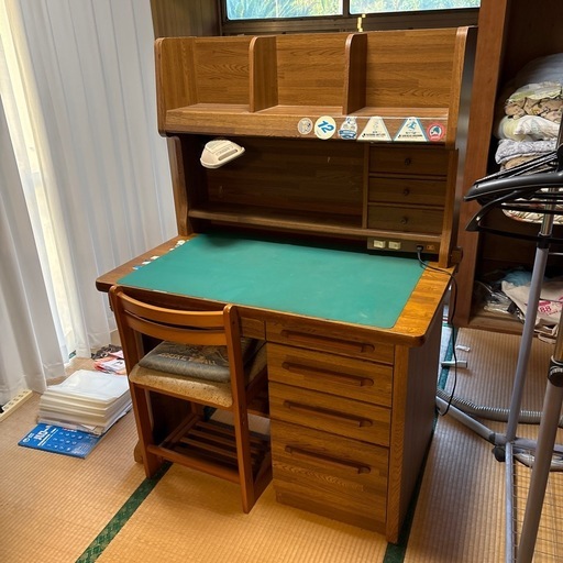 オカムラ　学習机　お子様用