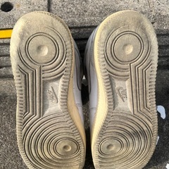 スニーカーの画像