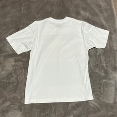 【ユニクロ】UT 米津玄師コラボTシャツ ホワイト プリントTシャツの画像
