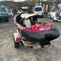 seadoo spark 3人乗り　距離浅　水上バイク　ジェットスキー　マリンジェット
の画像