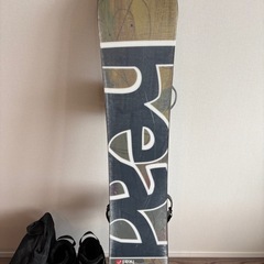 スノーボードセット（ケース付き）＋ブーツほぼ新品｜1回のみ使用の画像