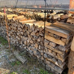 薪値下げ　ストーブ　キャンプ軽トラ1台分の画像