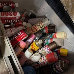 【商談済】スプレー缶 まとめ売り（新品・残量あり混在）の画像