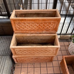 テラコッタ調プランターの画像