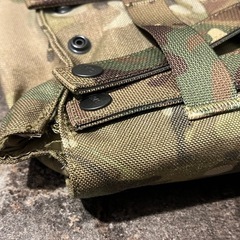 マルチカム　ポーチの画像