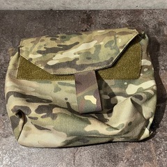 マルチカム　ポーチの画像