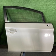 依頼ZVW30パーツ取り付け作業