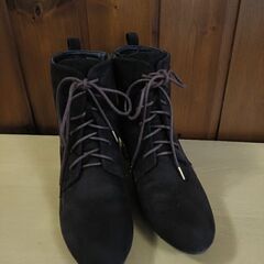 サボイ　スエードブーツ　Mサイズの画像