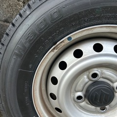 ブリジストン　W300 スタッドレスタイヤの画像