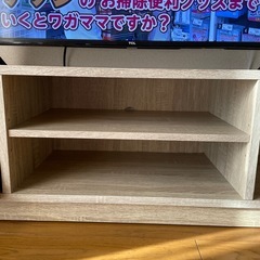 TV台の画像