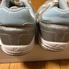 ニューバランス　スニーカーの画像