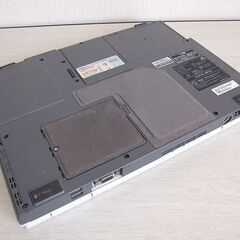 FMV-BIBLO NF50Y ノートパソコン　(a367)の画像