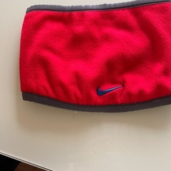 NIKEネックウォーマーの画像