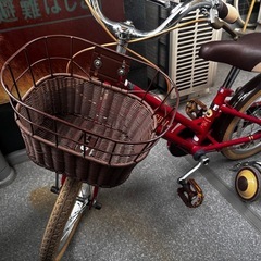キッズ自転車16インチ　赤🟥の画像