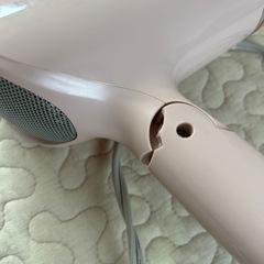 ヘアドライヤーの画像