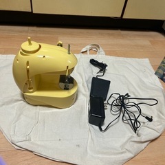 かわいいミシンの画像