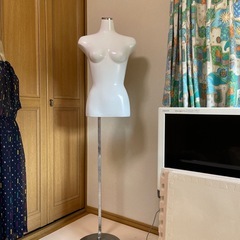 マネキン　トルソー　レデースMサイズの画像