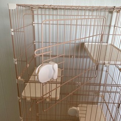 猫用ケージ　３段　キャスター付きの画像