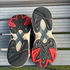 adidas スニーカー　　ヤングワン？の画像