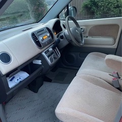 オレンジ色の美しい2009年式 Nissan Mocco   。走行距離は少なく、2年間の車検済みで大変お  求めやすい価格です。の画像