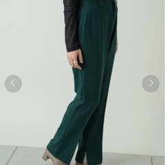 未使用　カスタネ　定価7,150円　ハイウエストイージースリムスラックスパンツ　グリーンの画像