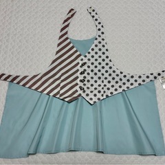 マールマール お食事エプロン①の画像