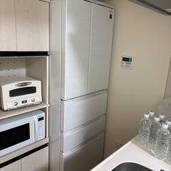 SHARP 6ドア冷蔵庫/457L
の画像