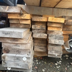 木材　ツーバイ　まとめ売りの画像
