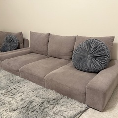 3人がけローソファ×2の画像