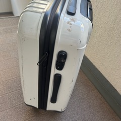 キャリーケース
の画像