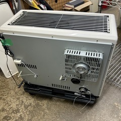 分解掃除済み　極美品　SUNPOT FF式石油ストーブ FFR-7011RF 木造18畳／鉄筋コンクリート29畳 カベック サンポット  保証6ヶ月の画像