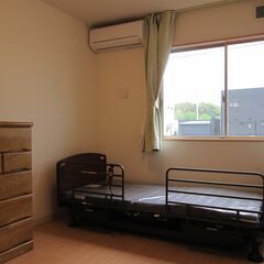 リネン清掃スタッフ／週1日！1日3時間～！未経験OK！15名の小規模グループホーム！の画像