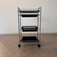 美容室　キャスター付きワゴン　5台　の画像