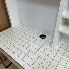 IKEA ミッケ　学習机の画像