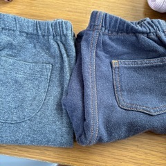 UNIQLOズボンの画像