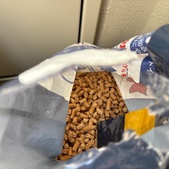 うさぎ用チモシー、トイレ砂、おやつの画像