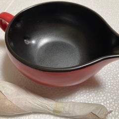 電子レンジ調理器　カインズ　魔法のカリーポット（小）　木スプーン付の画像