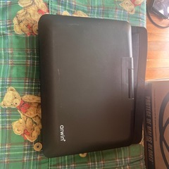 ポータブルDVDプレーヤー売りますの画像